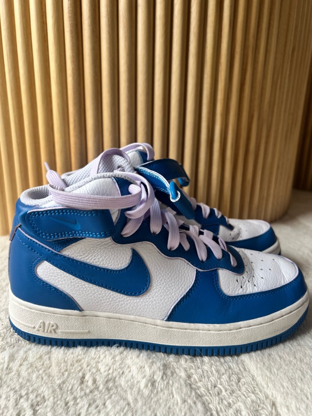 NIKE AIR FORCE 1 Size 36.5 US 6 23 cm